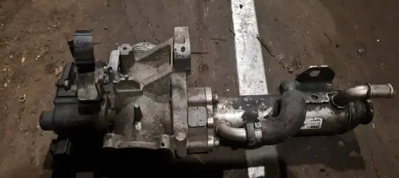 Volvo XC90 EGR valve cooler 880766L