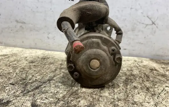 Mitsubishi Pajero Pinin Starter motor M000T81284 MD360368