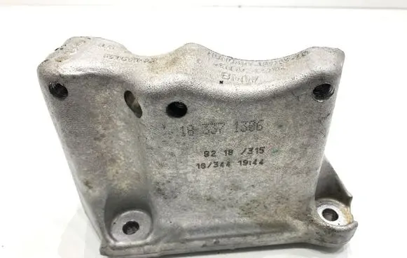 Mini Clubman F54 Engine mounting bracket 189159