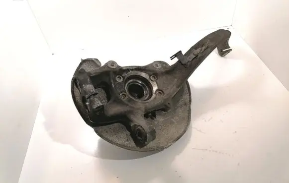 Audi A6 S6 C7 4G Front wheel hub spindle knuckle 4G0407241C