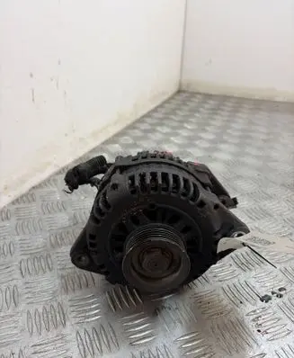 Opel Astra H Generator/alternator 5281411002