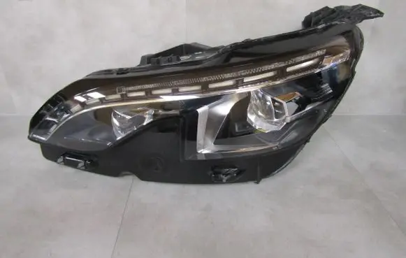 Peugeot 3008 II Headlight/headlamp 9826572780 89911450