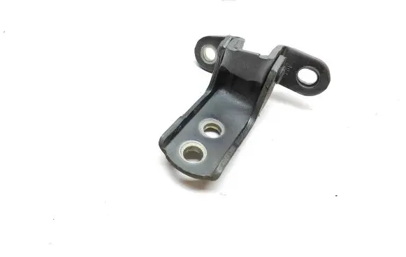 Toyota Land Cruiser (J150) Front door upper hinge