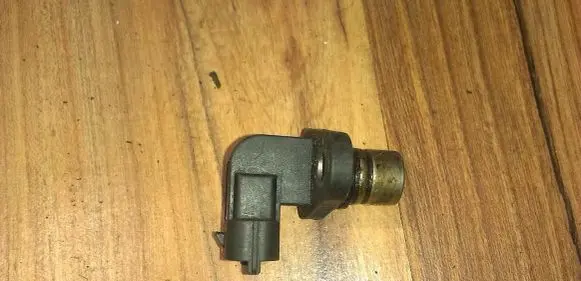 Opel Corsa B Crankshaft position sensor 0232103021