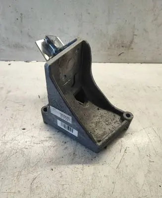 Renault Trafic II (X83) EGR valve cooler bracket 8200908659 092351318 A2C53212018