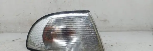 Audi A4 S4 B5 8D Front indicator light 183565B