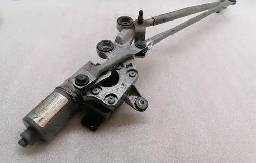 Porsche Panamera (970) Front wiper linkage and motor 97062410601
