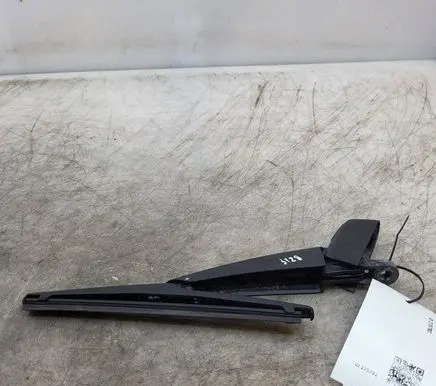 Citroen C3 Aircross Rear wiper blade arm 3390653099