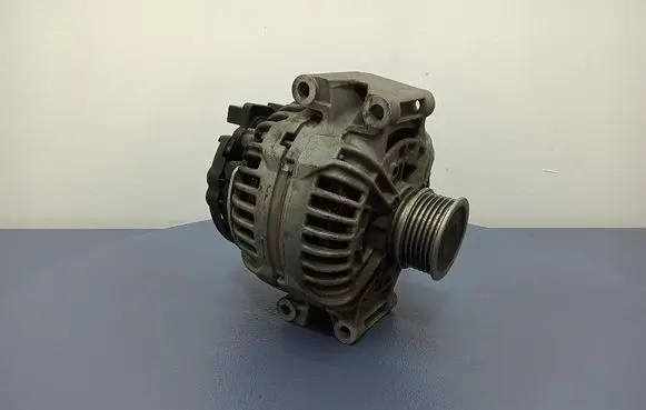 Audi A4 S4 B6 8E 8H Generator/alternator 06B903016Q