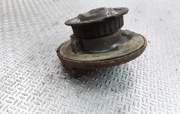 Audi A4 S4 B5 8D Front upper strut mount 