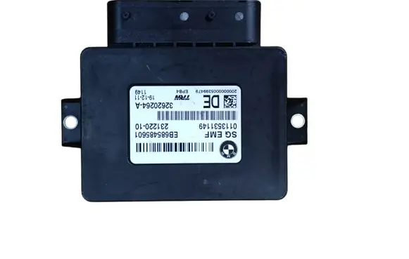 BMW 5 F10 F11 Hand brake control module 6854856 23122010 32620264A