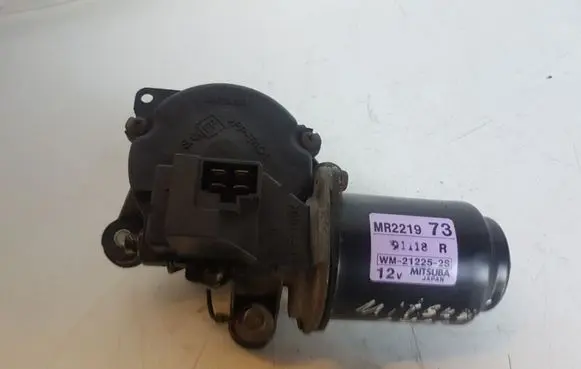 Mitsubishi Pajero Sport I Wiper motor MR221973