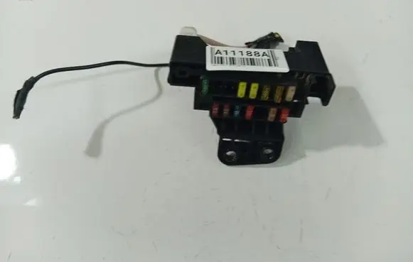 Toyota Corolla Verso AR10 Fuse box set 