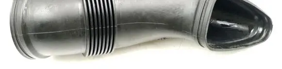 Air intake hose/pipe