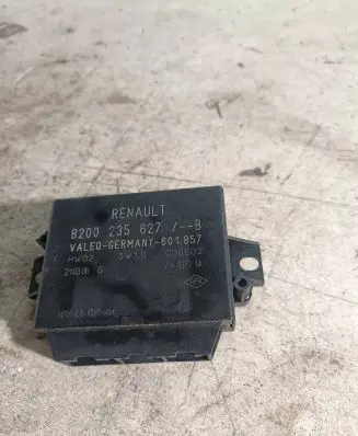 Renault Espace - Grand espace IV Parking PDC control unit/module 8200235627