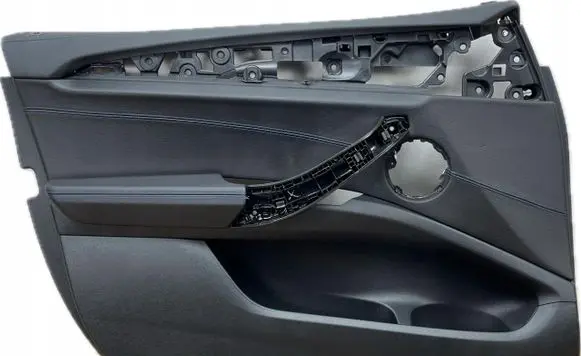BMW X3 G01 Front door card panel trim 7410285
