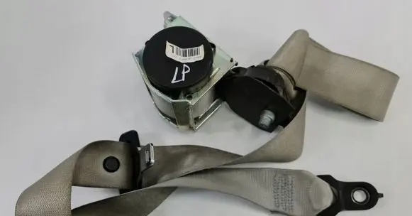 Mercedes-Benz ML W164 Front seatbelt A2518607585