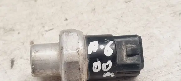 Air conditioning (A/C) pressure sensor