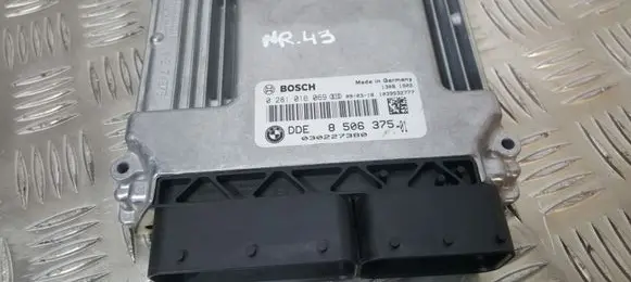 BMW 1 E81 E87 Engine control unit/module 0281016069