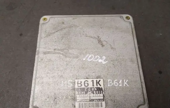 Mazda 626 Engine control unit/module B61K18881C 0797002354