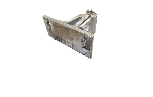 Audi A8 S8 D2 4D Front door upper hinge 4D0831402