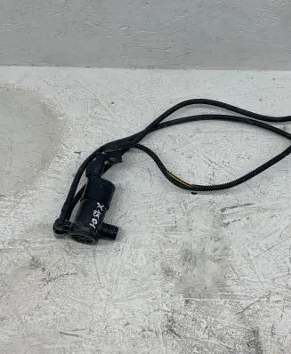 Peugeot 208 Windscreen/windshield washer pump 9825894780