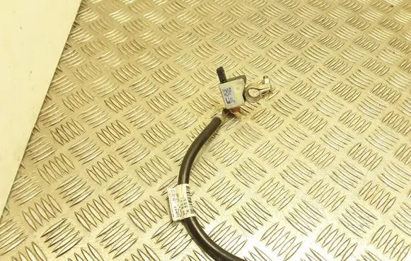 Audi A4 S4 B8 8K Negative earth cable (battery) 8K0915181E 0199000031