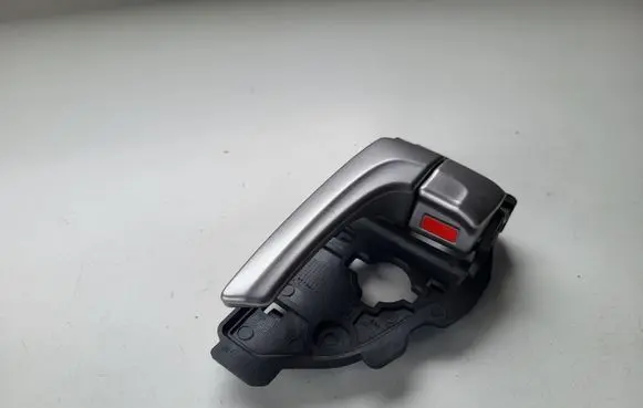 Hyundai ix35 Rear door interior handle