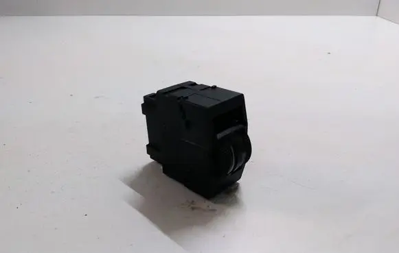 Audi A3 S3 8L Headlight level height control switch 8L0919094A
