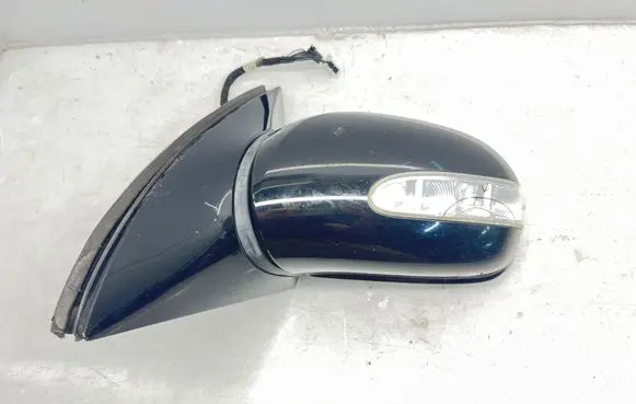 Mercedes-Benz R W251 Front door electric wing mirror A2518101593