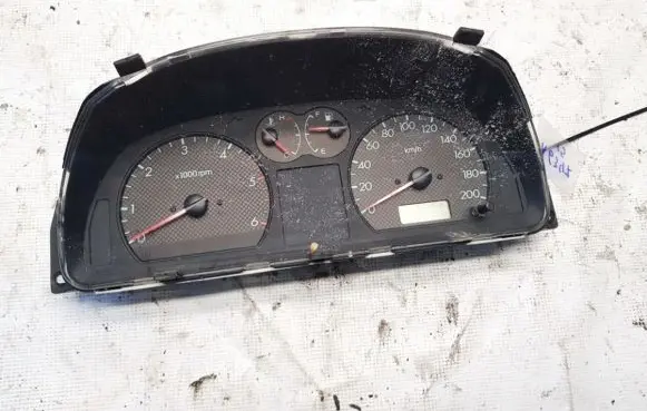 Hyundai Terracan Speedometer (instrument cluster)