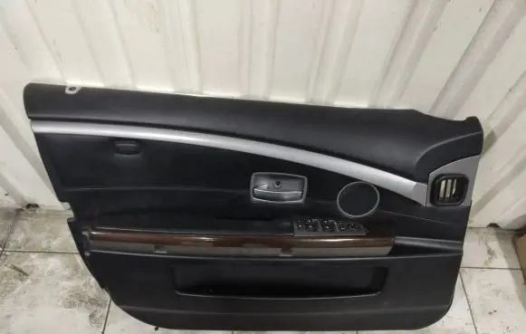 BMW 7 E65 E66 Front door card panel trim