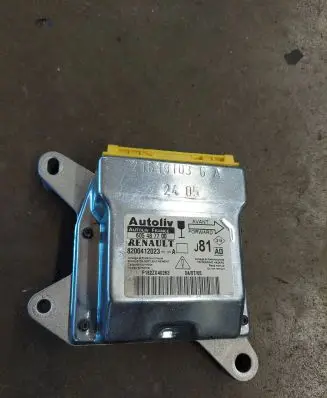 Renault Espace IV Airbag control unit/module 8200412023 605487700 F182ZX40263