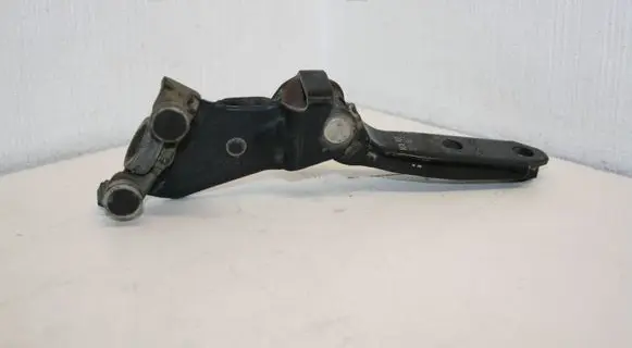 Volkswagen Caddy Sliding door middle roller runner 2K0843336A
