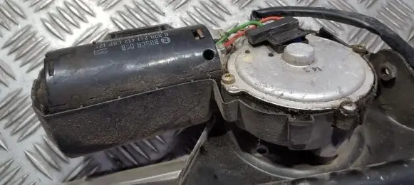 BMW 3 E36 Wiper motor 0390241417cdp