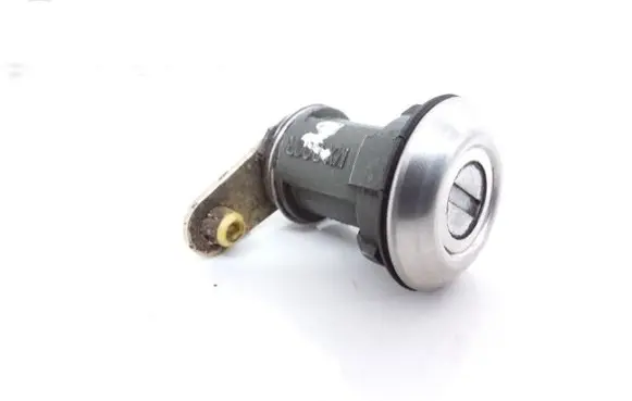 Hyundai Atos Prime Front door lock (next to the handle) 