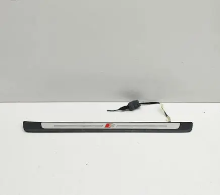 Audi e-tron Front sill trim cover 4KE947418A