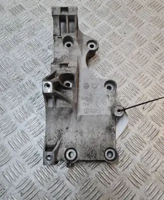 Seat Toledo III (5P) Generator/alternator bracket 03G003143A