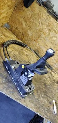 Audi A1 Gear shifter/selector 2Q0711049AA