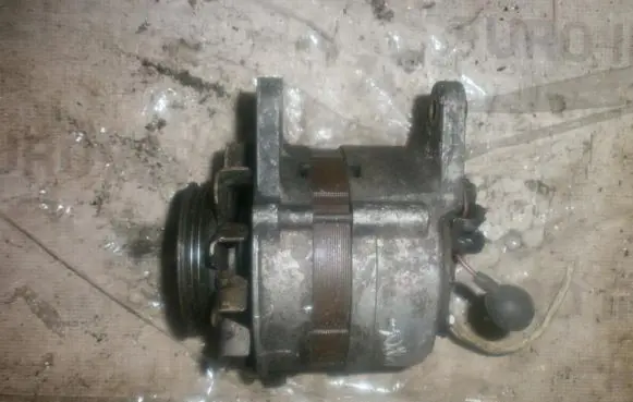 Nissan Bluebird Generator/alternator 1210004380