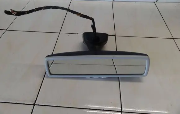 Volkswagen Touran II Rear view mirror (interior)