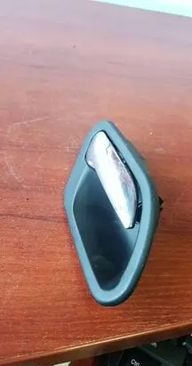 BMW 5 E39 Front door interior handle 7032926