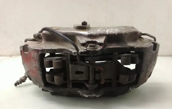 Porsche Cayenne (9PA) Front brake caliper 