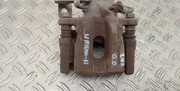 Toyota Urban Cruiser (XP110) Rear brake caliper 