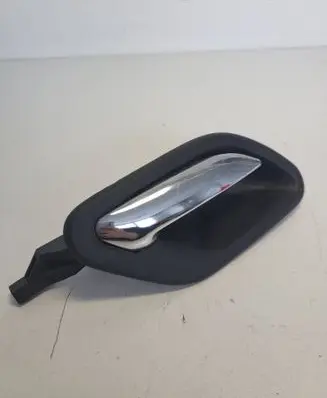 BMW 7 E38 Front door interior handle 8226050