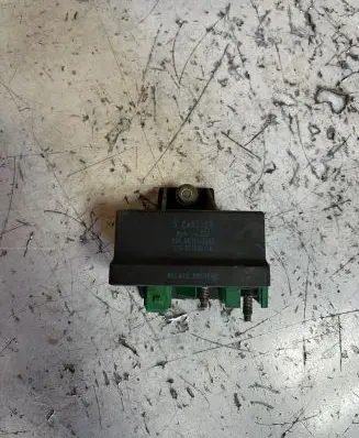 Citroen Xsara Picasso Glow plug pre-heat relay 9639912580 51299011A