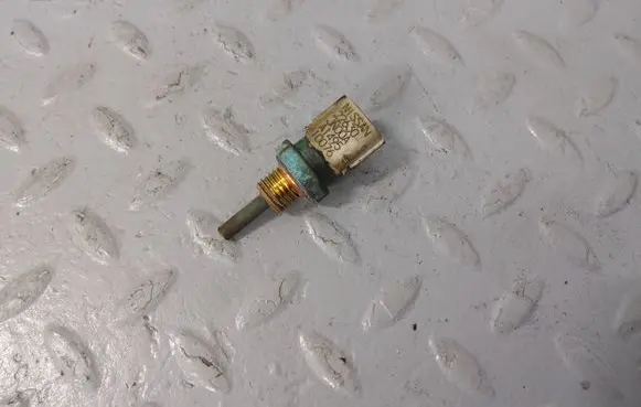 Nissan Murano Z51 Coolant temperature sensor 22630JN00A