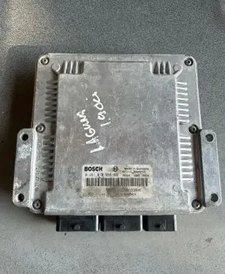 Renault Laguna II Engine control unit/module 0281010556 8200153946