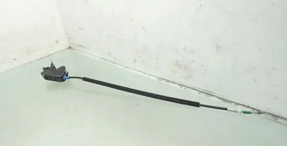 Loading door lock