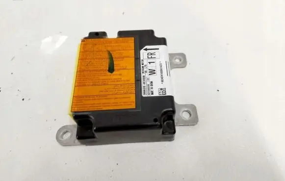 Nissan Qashqai Airbag control unit/module 988204EH0B